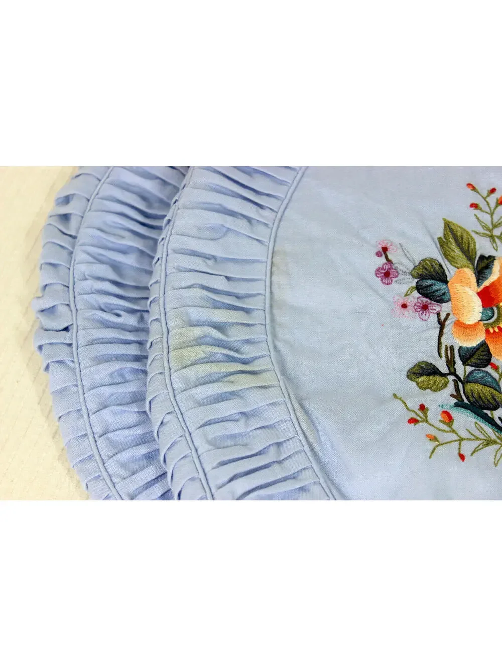 Vtg 50s Round Pillow Covers Set Pleated Cotton Silk Embroidery Hummingbird
